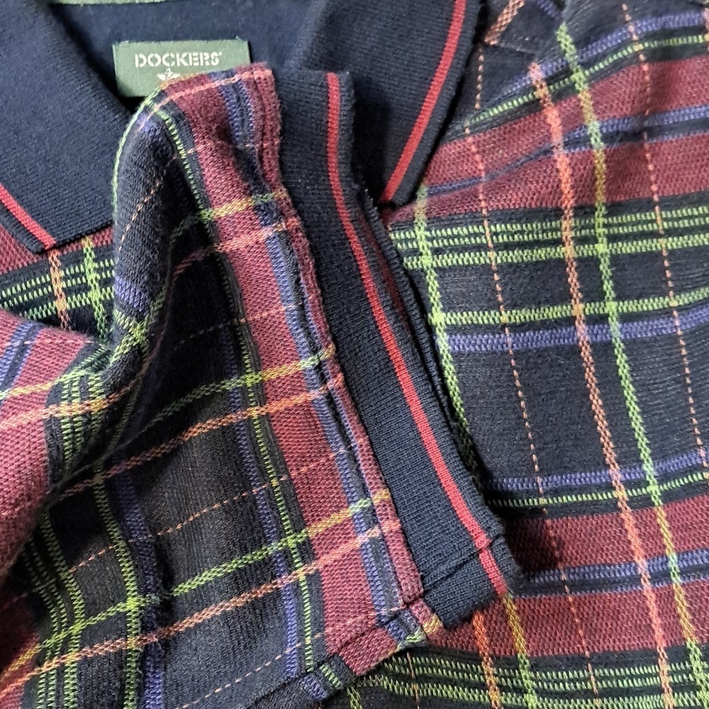Dockers Golf Multicolor Plaid Polo Shirt Size Medium - Picture 9 of 11